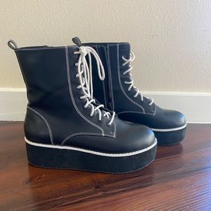 RD Cali Girls Platform black boots